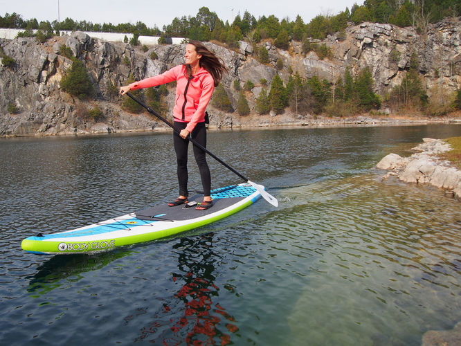 BRAST SUP Board Lady, opblaasbare stand up paddle set voor vrouwen, 300 cm vele modellen, inclusief accessoires, voetlus, peddel, pomp, rugzak, roze paars, roze lila, rood wit grijs, Lily 300