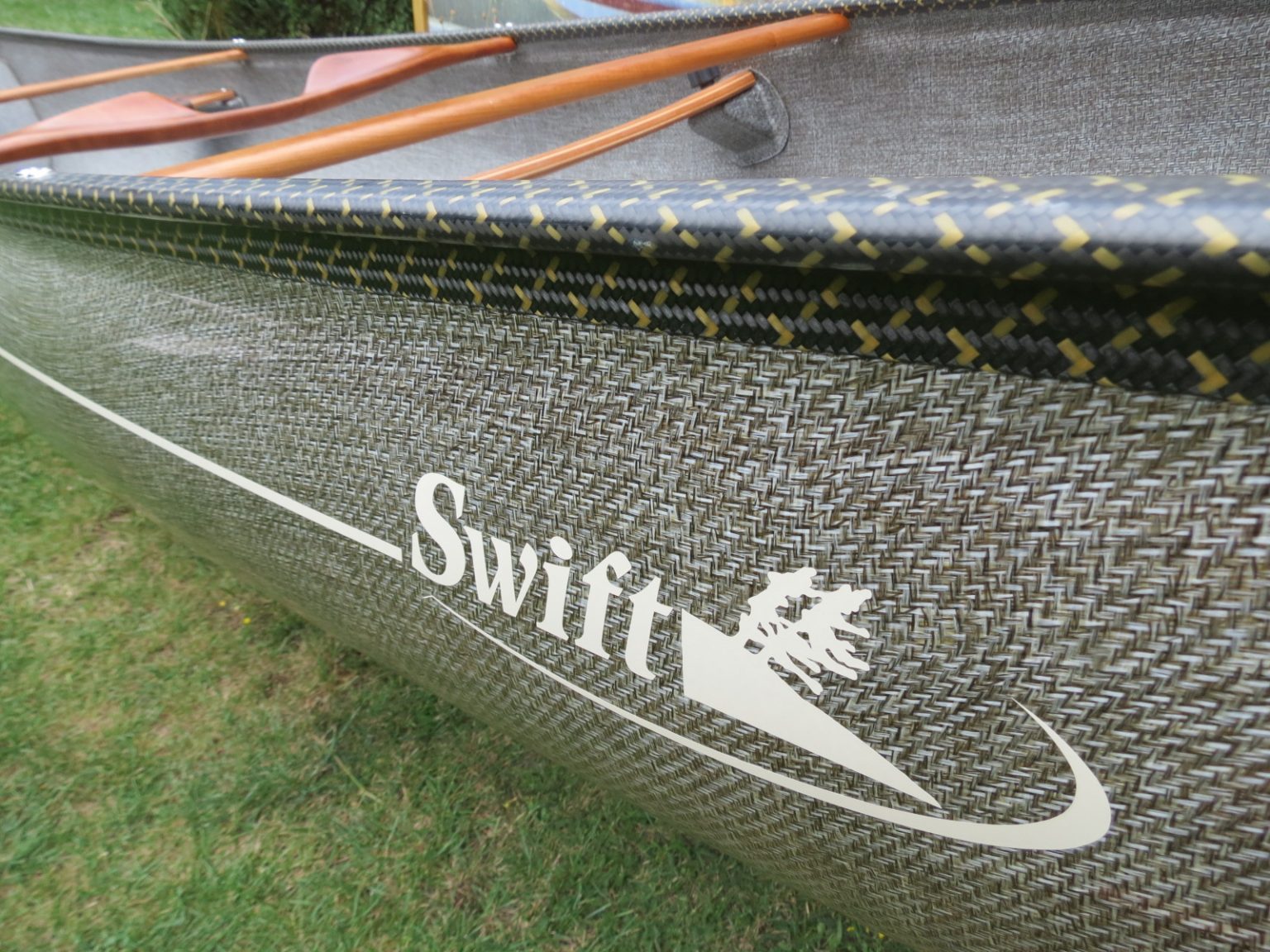 Keewaydin 17 Expedition Kevlar/Basalt-Innegra – Swift Canada | Paddel Store