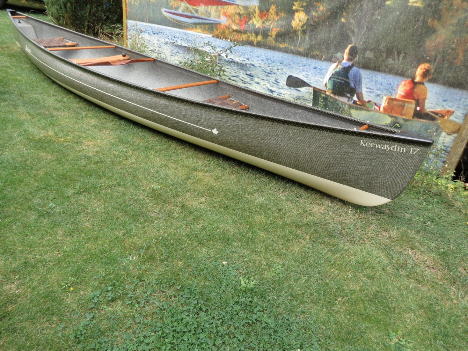 Keewaydin 17 Expedition Kevlar/BasaltInnegra Swift Canada Paddel Store