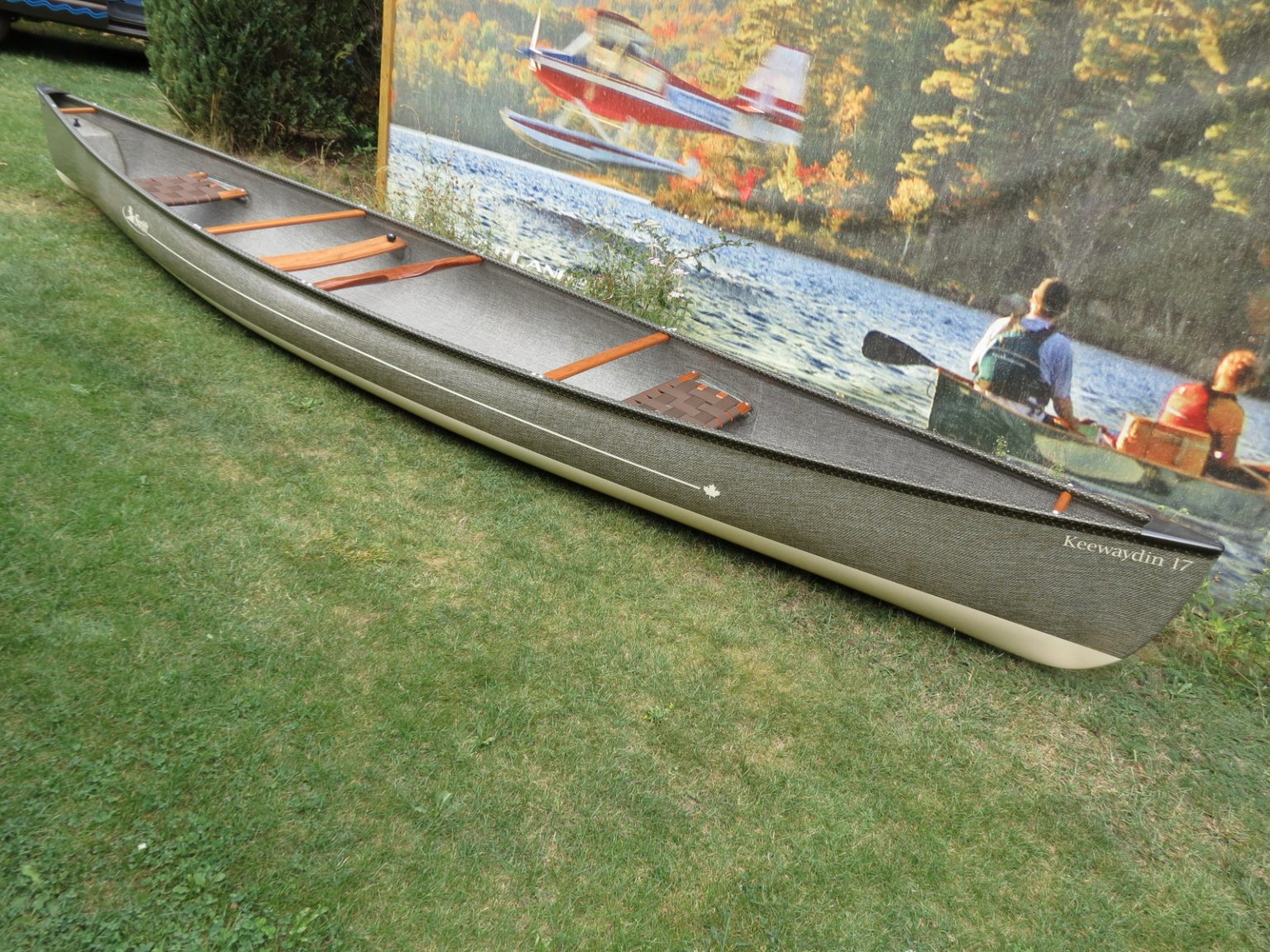 Keewaydin 17 Expedition Kevlar/Basalt-Innegra – Swift Canada | Paddel Store