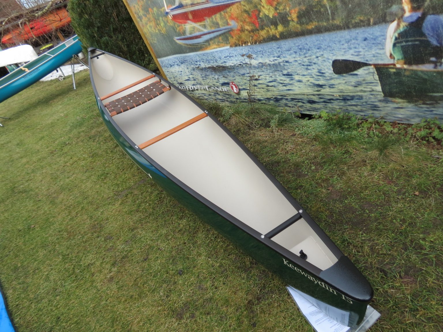 Keewaydin 15 solo Kanadier Fiberglass Canoe Swift Canada Paddel Store