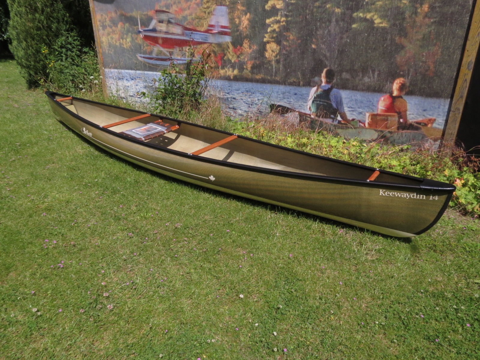 Keewaydin 14 Kevlar Fusion Black-Gold 13,9 kg Canoe - Swift Canada – Bild 10