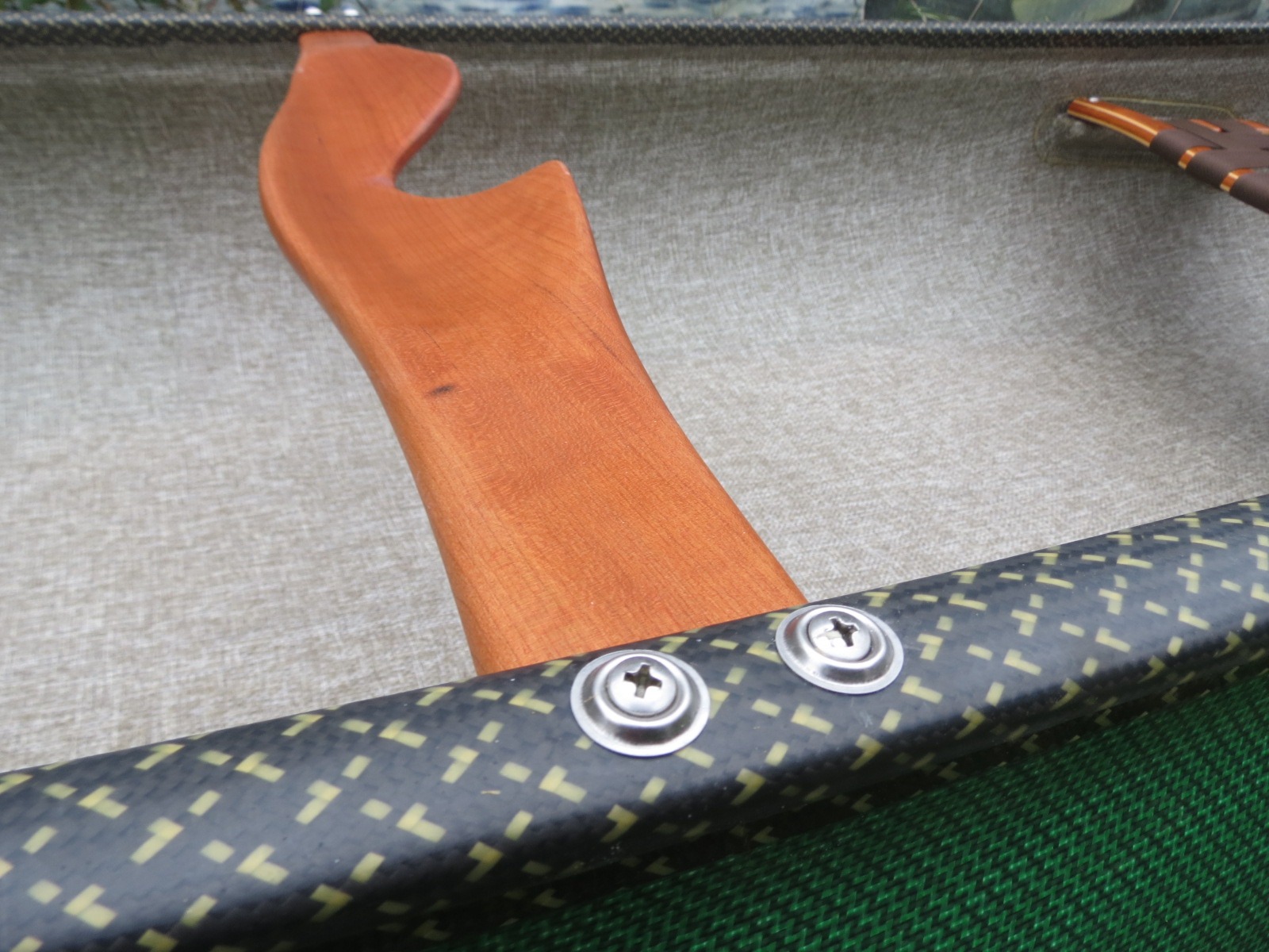 Keewaydin 16 Kevlar Fusion Exp., 20,4 kg, Emerald/Champagner - Swift Canada – Bild 12